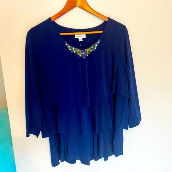 Susan Graver New with tags Liquid Knit Tiered Embellished Top blue large - Picture 2 of 10